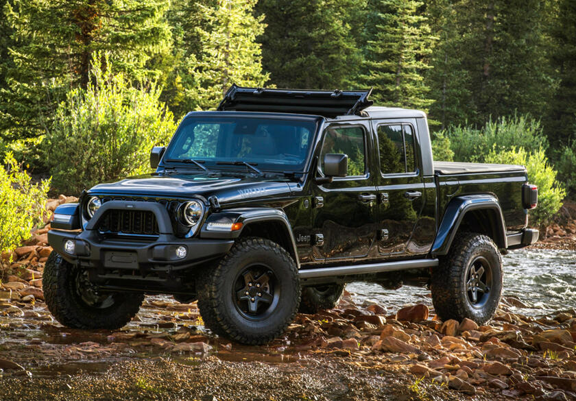 Jeep Gladiator 2024, garanzia di grandi avventure off-road © ANSA/Stellantis Jeep