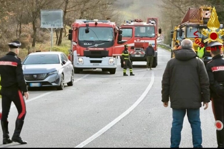 - RIPRODUZIONE RISERVATA