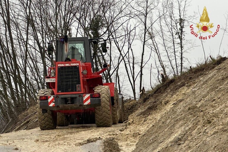 - RIPRODUZIONE RISERVATA