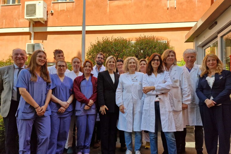 - RIPRODUZIONE RISERVATA